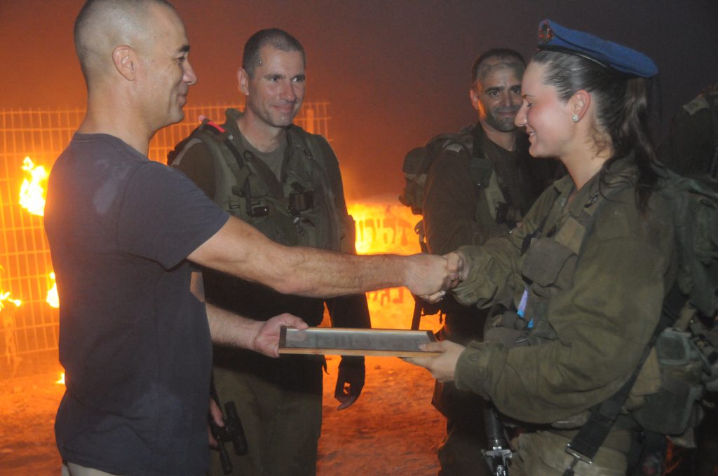 יצחק צדיק. איציק צדיק. אמץ לוחם.